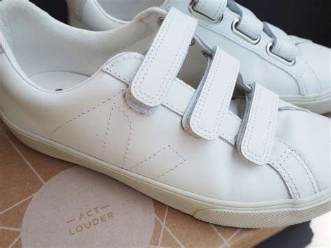 where to buy veja shoes.